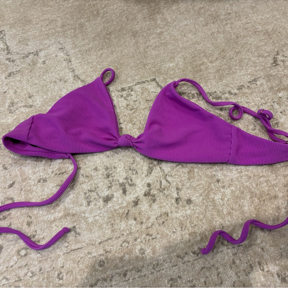 Skatie Ribbed Sarah Top in Neon Purple